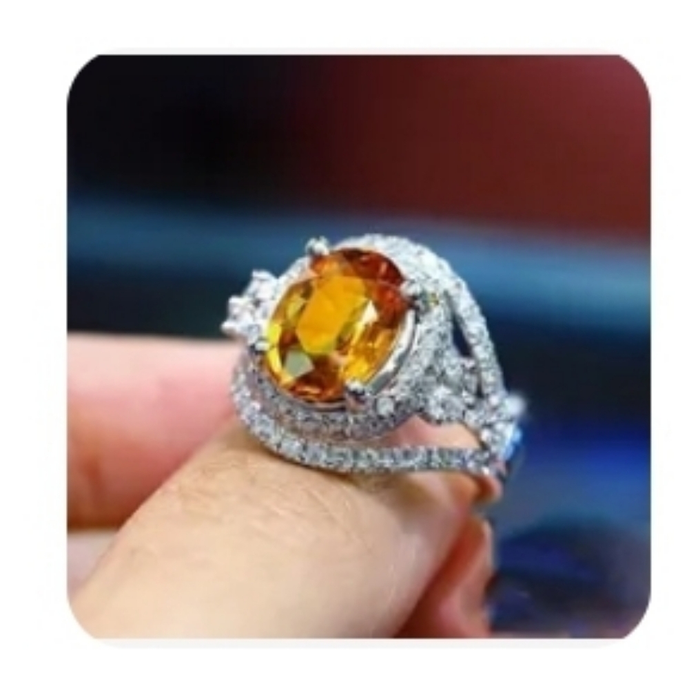 Stunning Topaz Silver Ring  S8